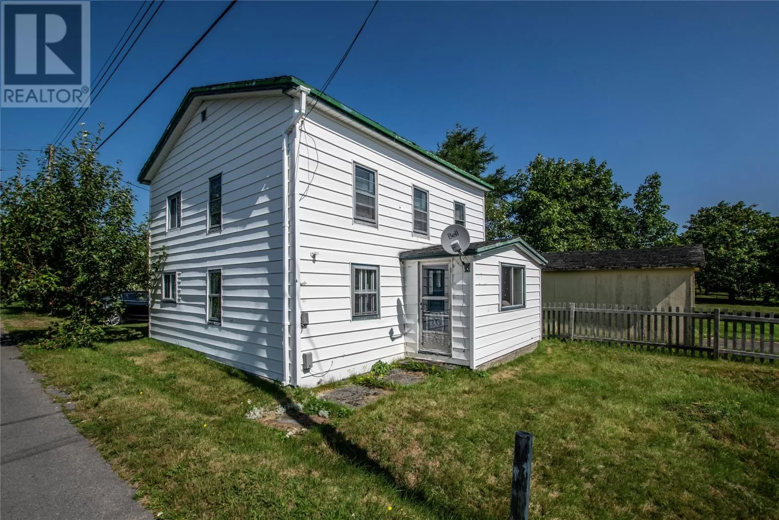 House for rent: 1-3 Whites Road, Bay Roberts, Newfoundland & Labrador A0A 1G0