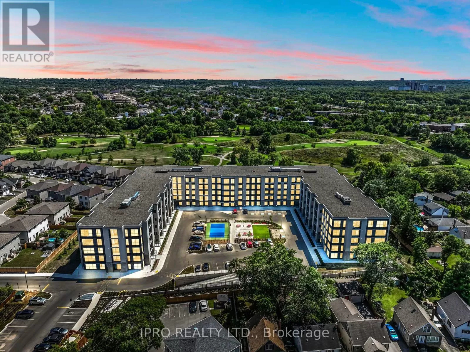 Apartment for rent: 130 - 50 Herrick Avenue, St. Catharines, Ontario L2P 0G3