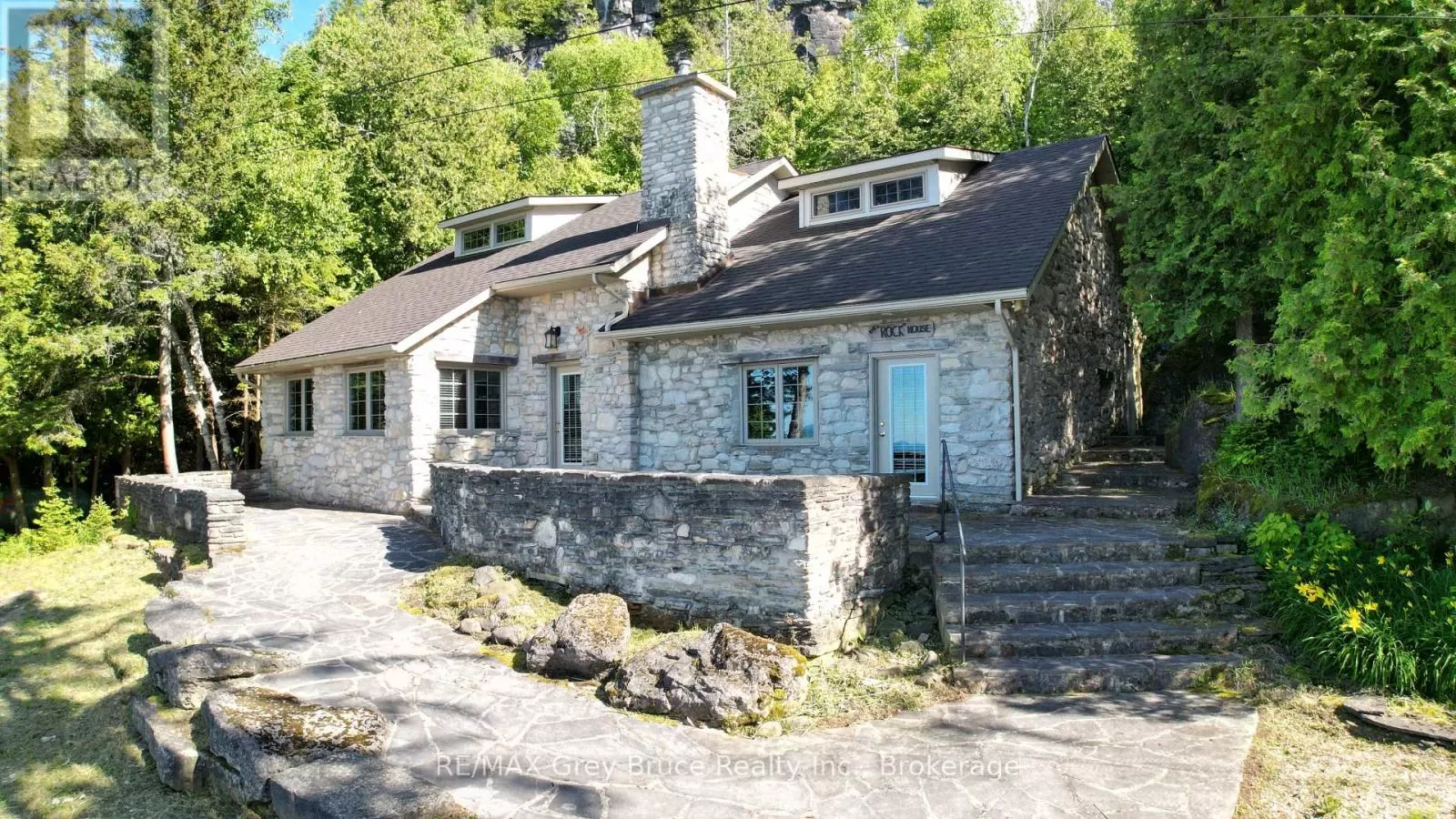 House for rent: 130 South Shore Road, Northern Bruce Peninsula, Ontario N0H 1W0