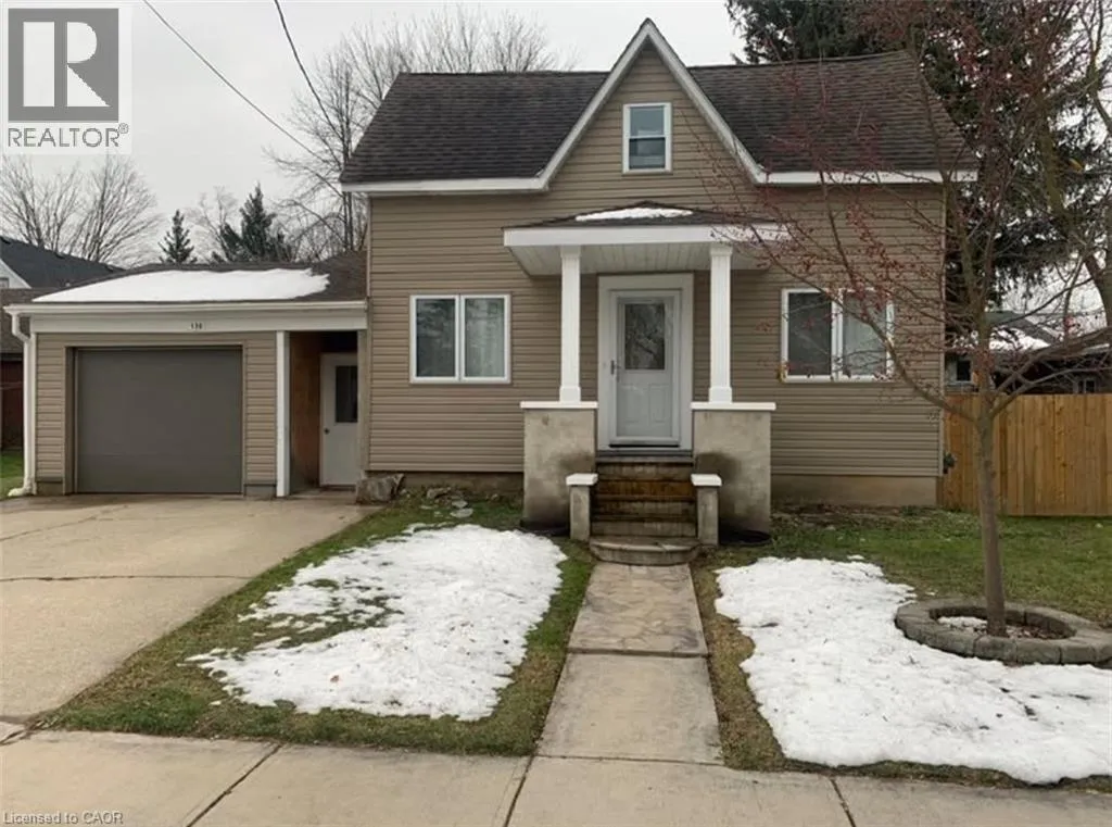 House for rent: 130 Union Street W, Listowel, Ontario N4W 1X2