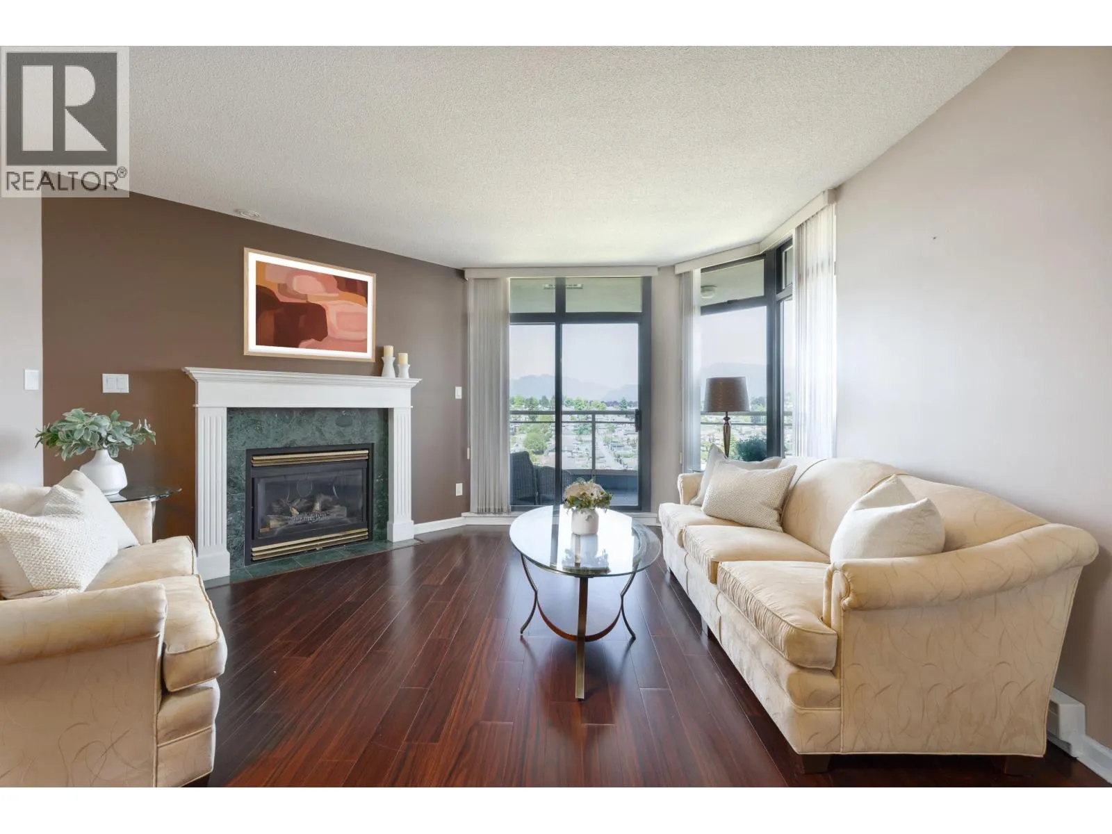 Apartment for rent: 1301 4425 Halifax Street, Burnaby, British Columbia V5C 6P2