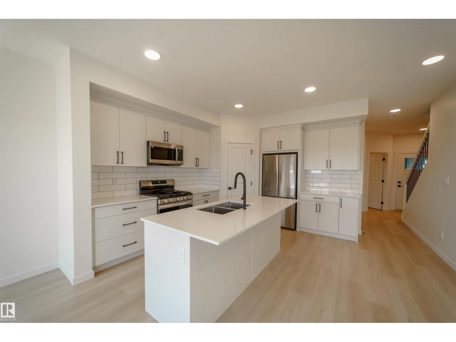 Duplex for rent: 1303 Podersky Wd Sw, Edmonton, Alberta T6W 5E4