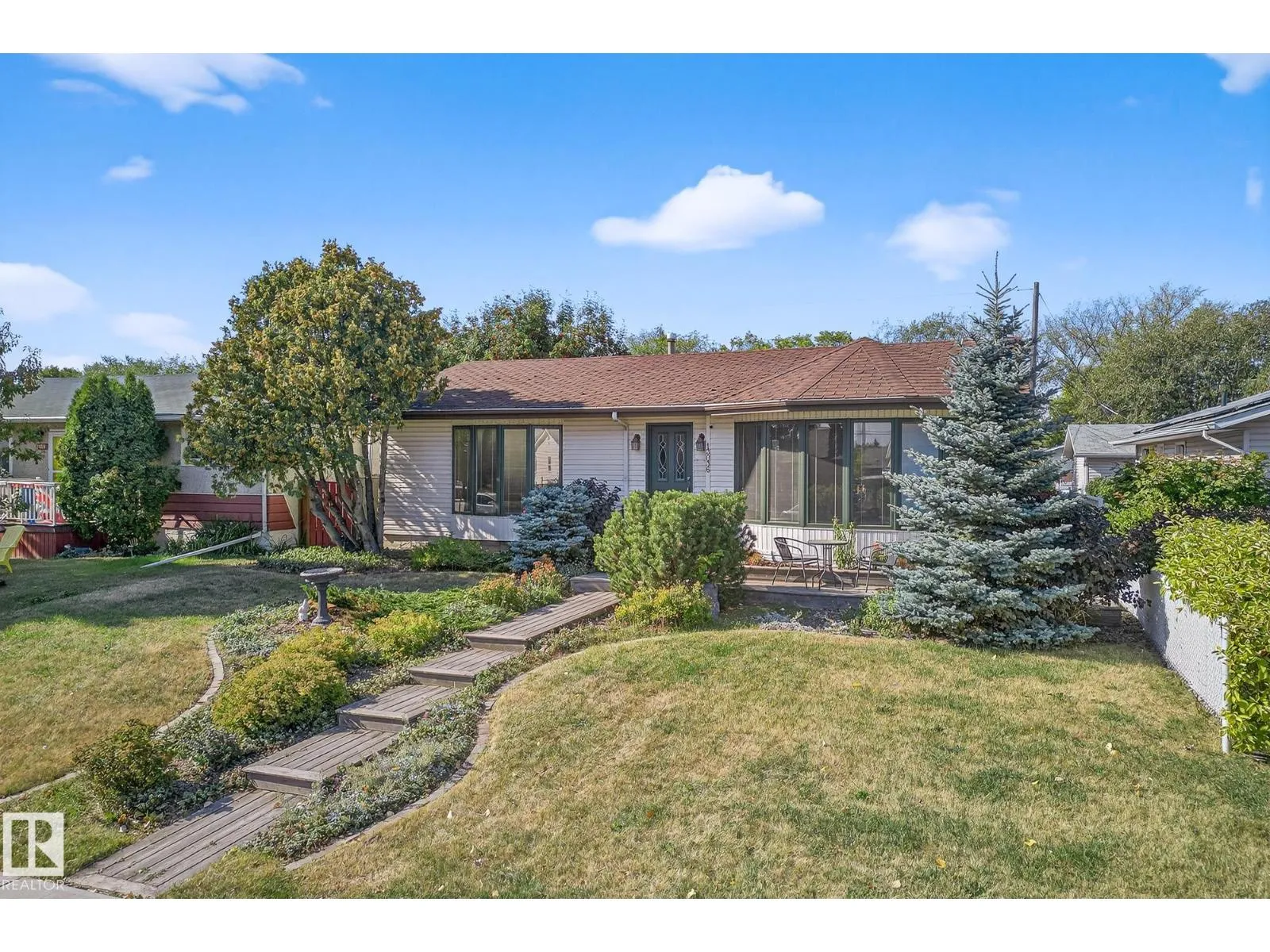 House for rent: 13036 123 St Nw, Edmonton, Alberta T5L 0J7