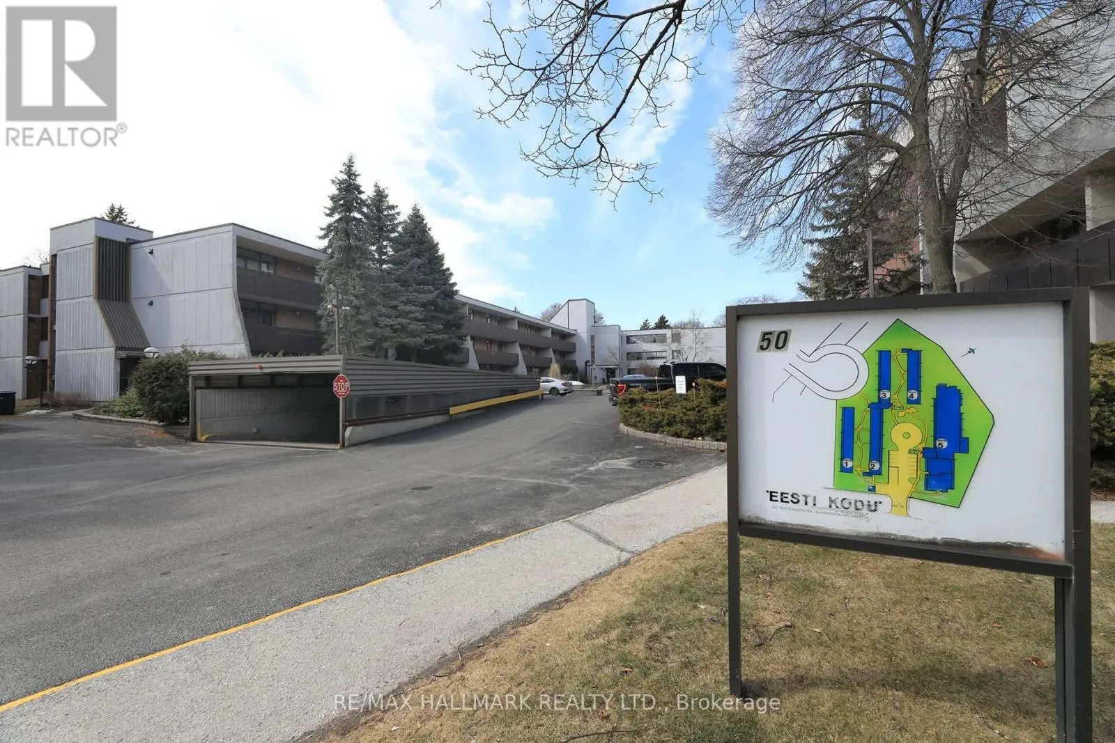 Apartment for rent: 1-304 - 50 Old Kingston Road, Toronto, Ontario M1E 4Y1