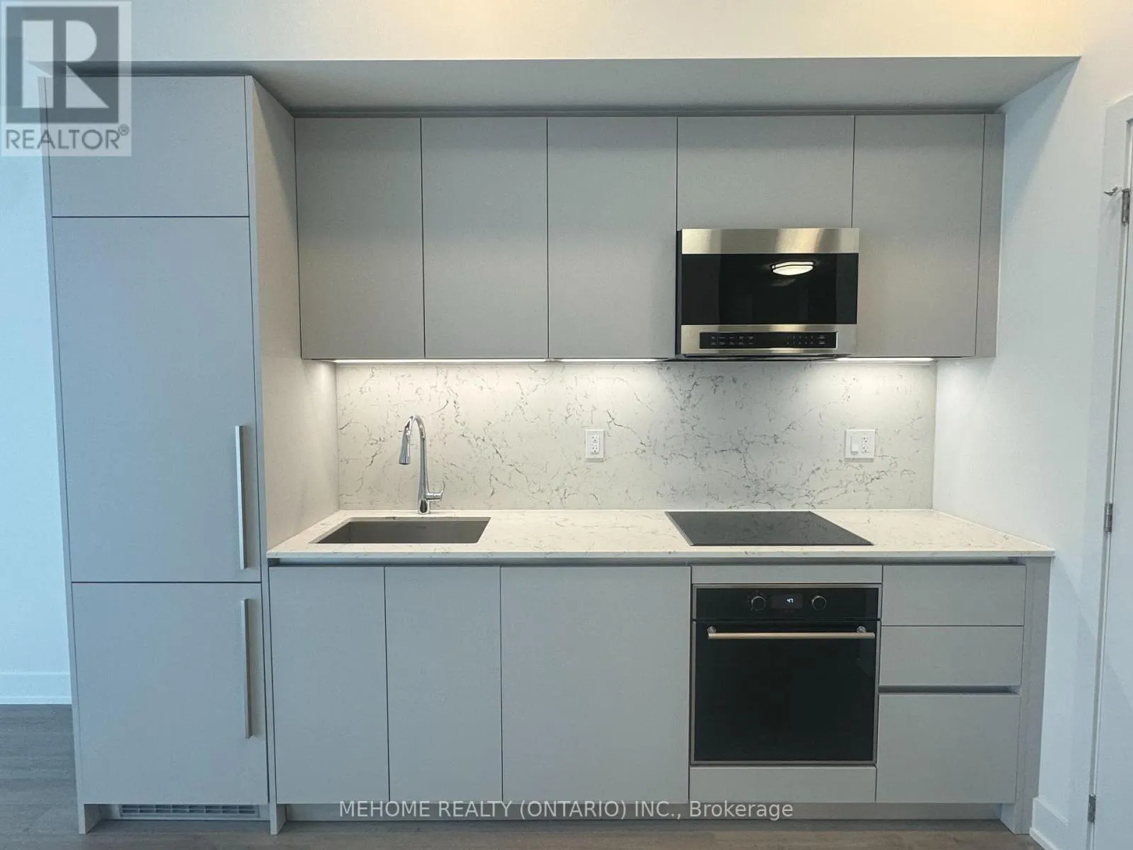 Apartment for rent: 1304 - 8 Cumberland Street, Toronto, Ontario M4W 0B6