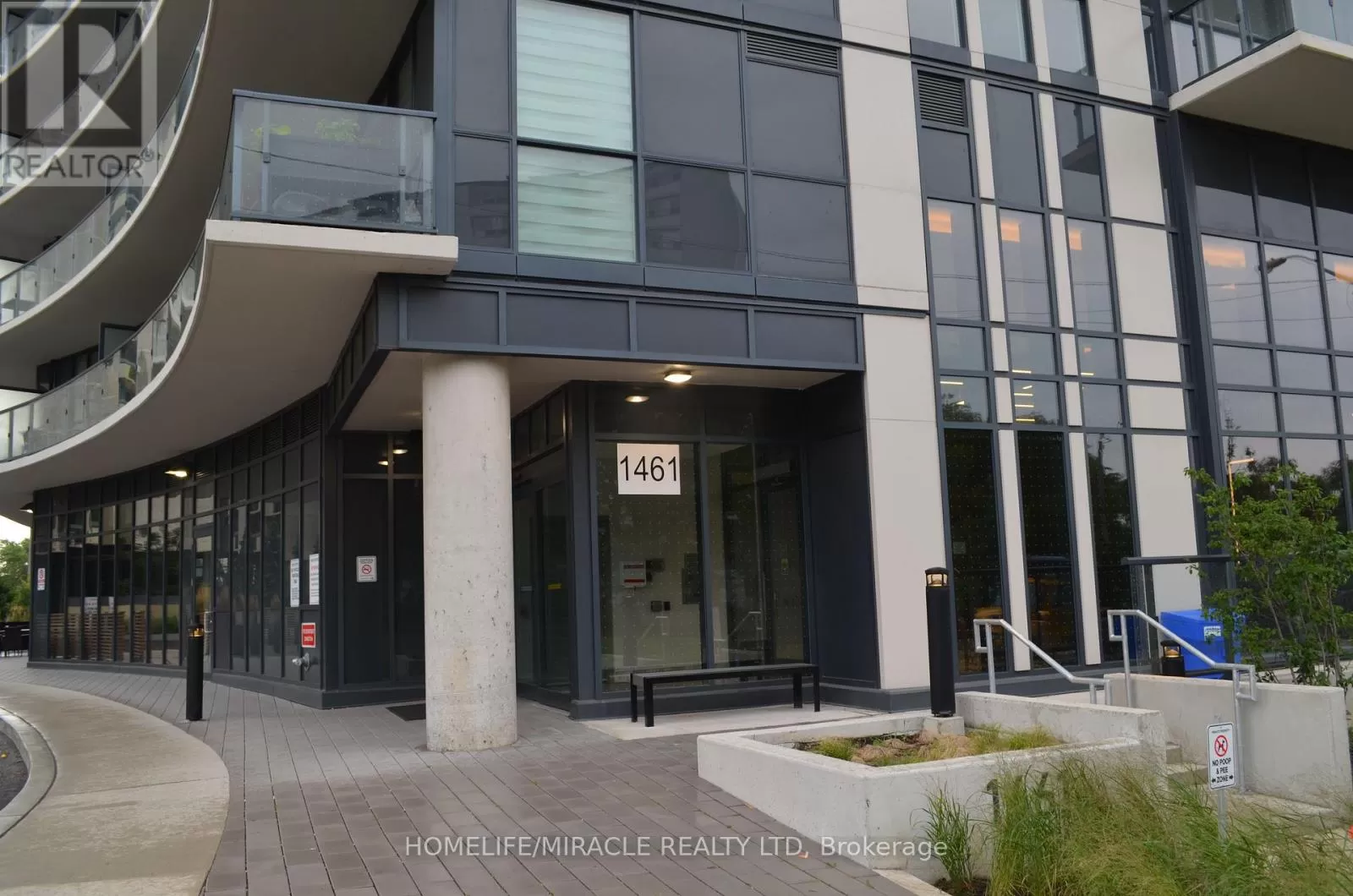 Apartment for rent: 1305 - 1461 Lawrence Avenue W, Toronto, Ontario M6L 0A6