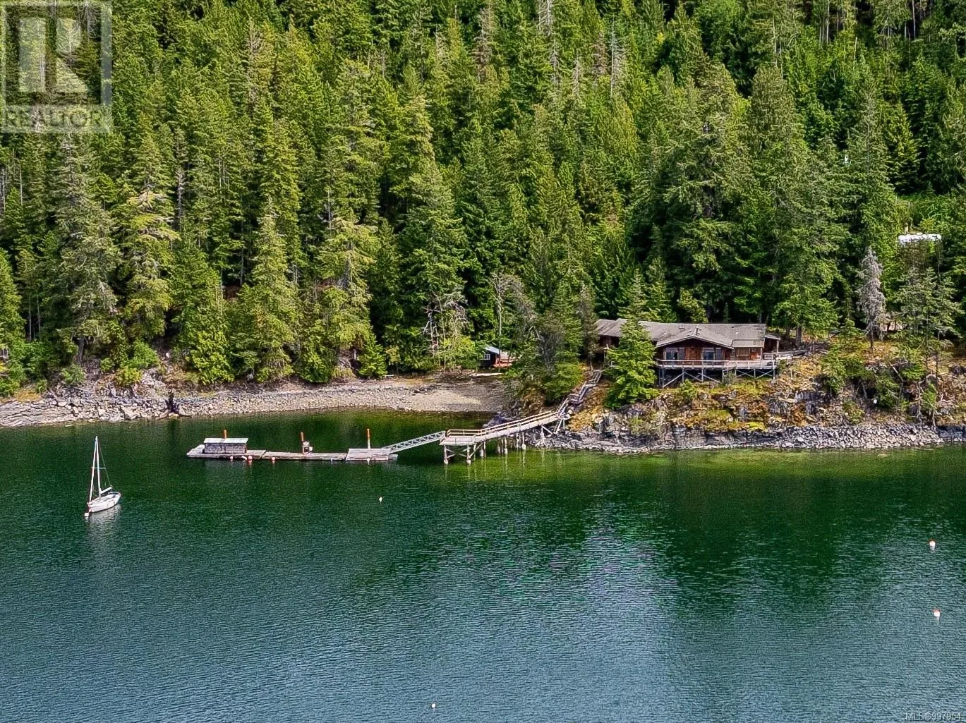 House for rent: 1305 Gorge Harbour Rd, Cortes Island, British Columbia V0P 1Z0