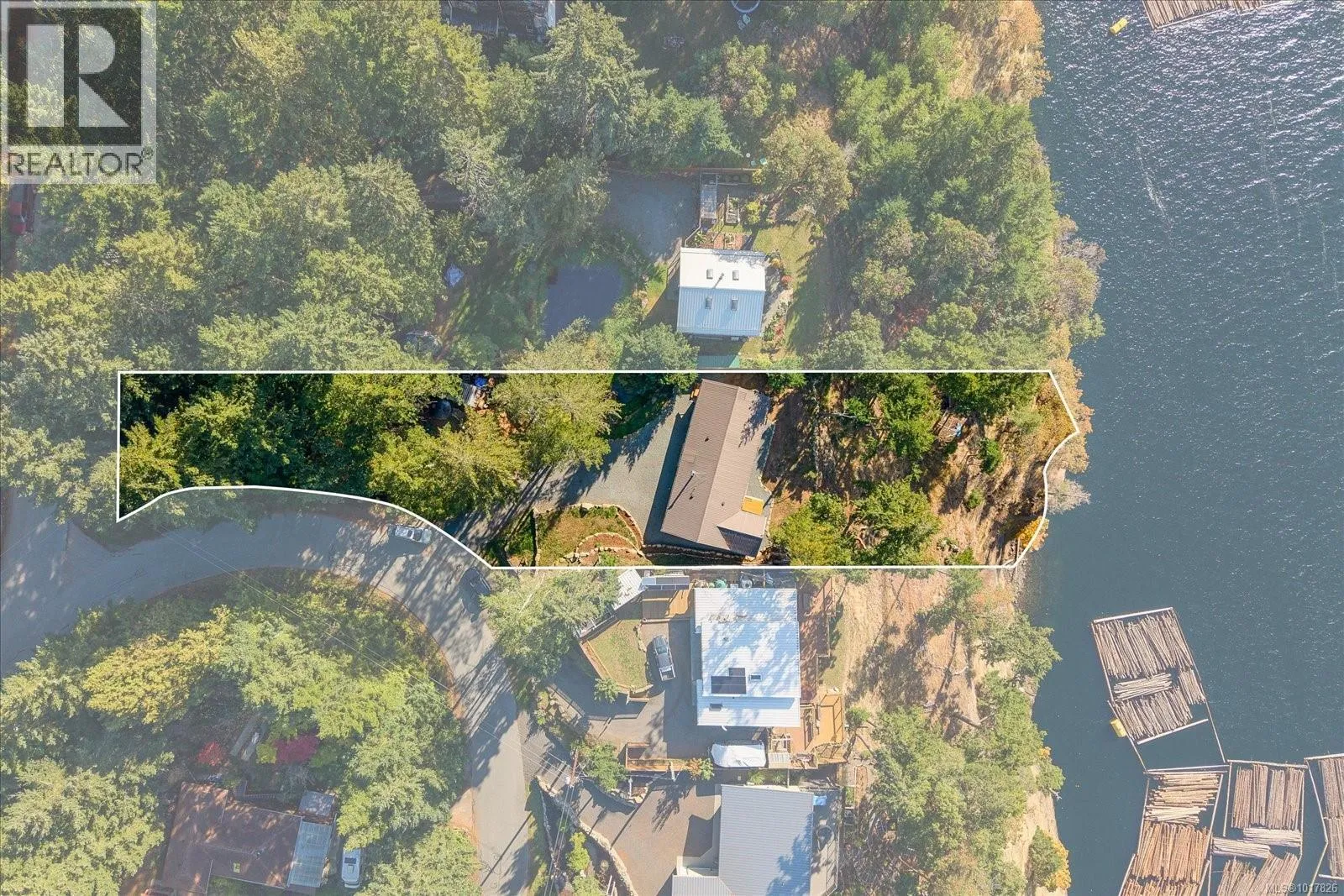 House for rent: 1306 Harrison Way, Gabriola Island, British Columbia V0R 1X2