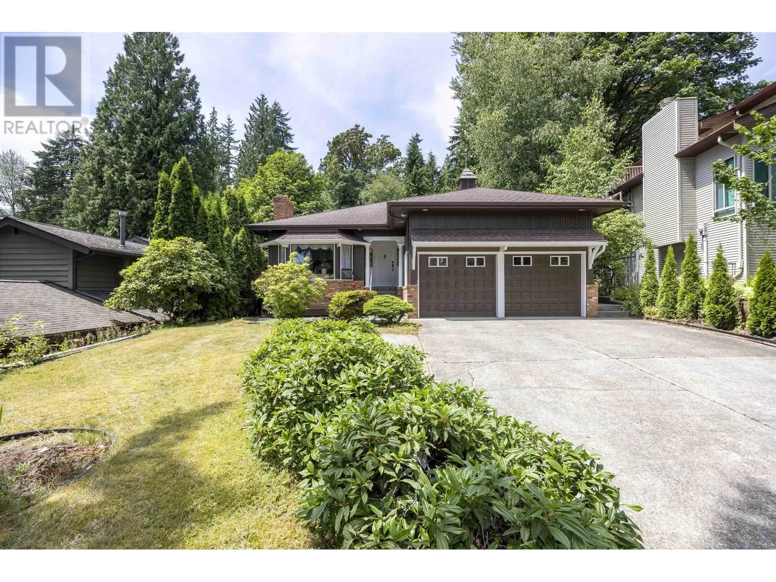 House for rent: 1308 Lansdowne Drive, Coquitlam, British Columbia V3E 1K6