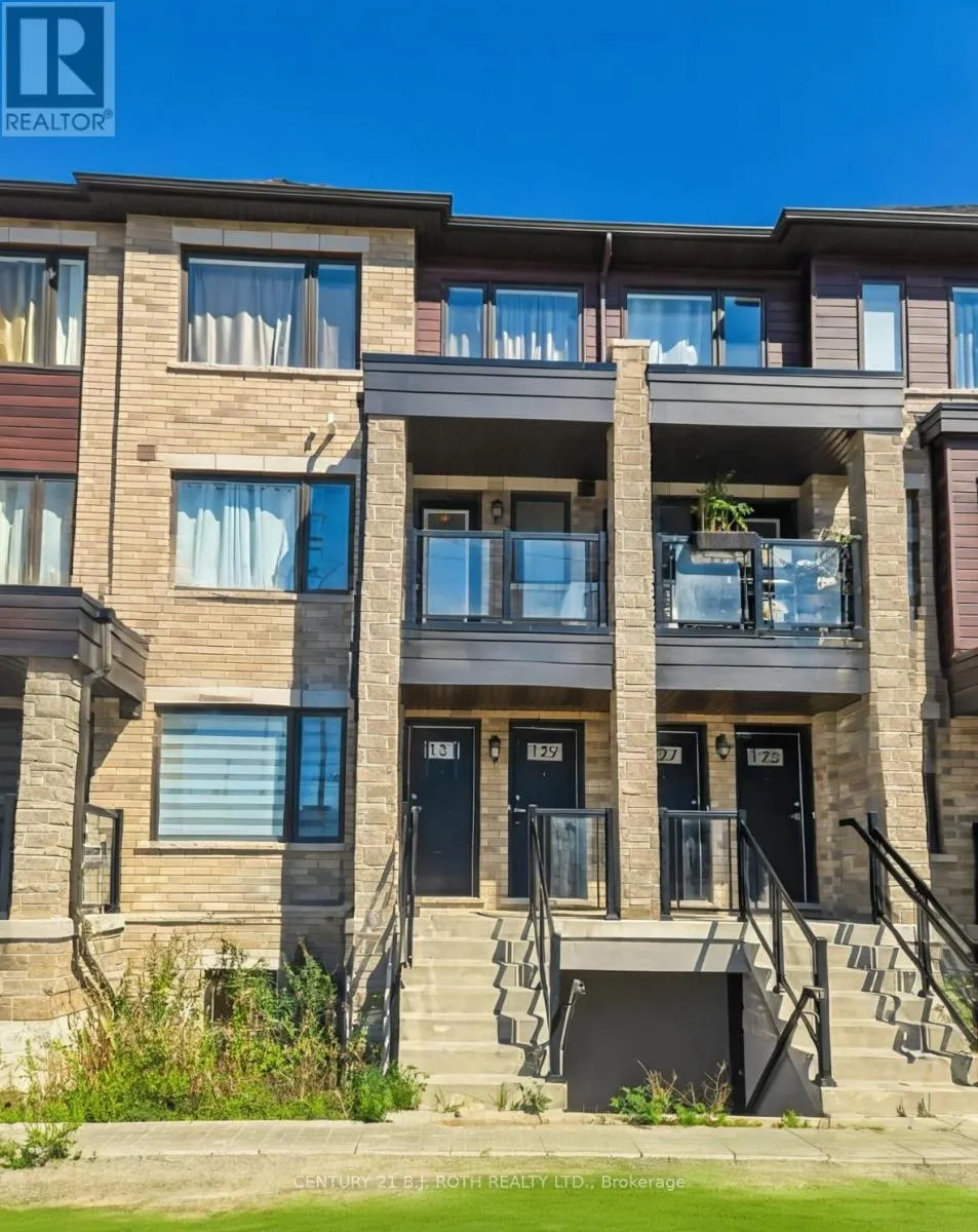 Row / Townhouse for rent: 131 Appletree Lane, Barrie, Ontario L9J 0P1