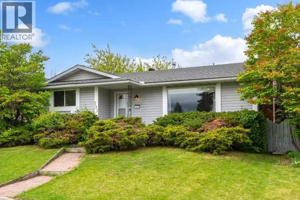 House for rent: 131 Bracewood Road Sw, Calgary, Alberta T2W 3B9