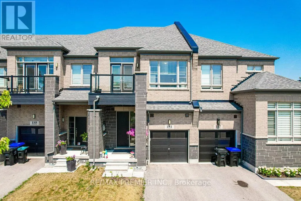 Row / Townhouse for rent: 131 Landolfi Way, Bradford West Gwillimbury, Ontario L3Z 4L7