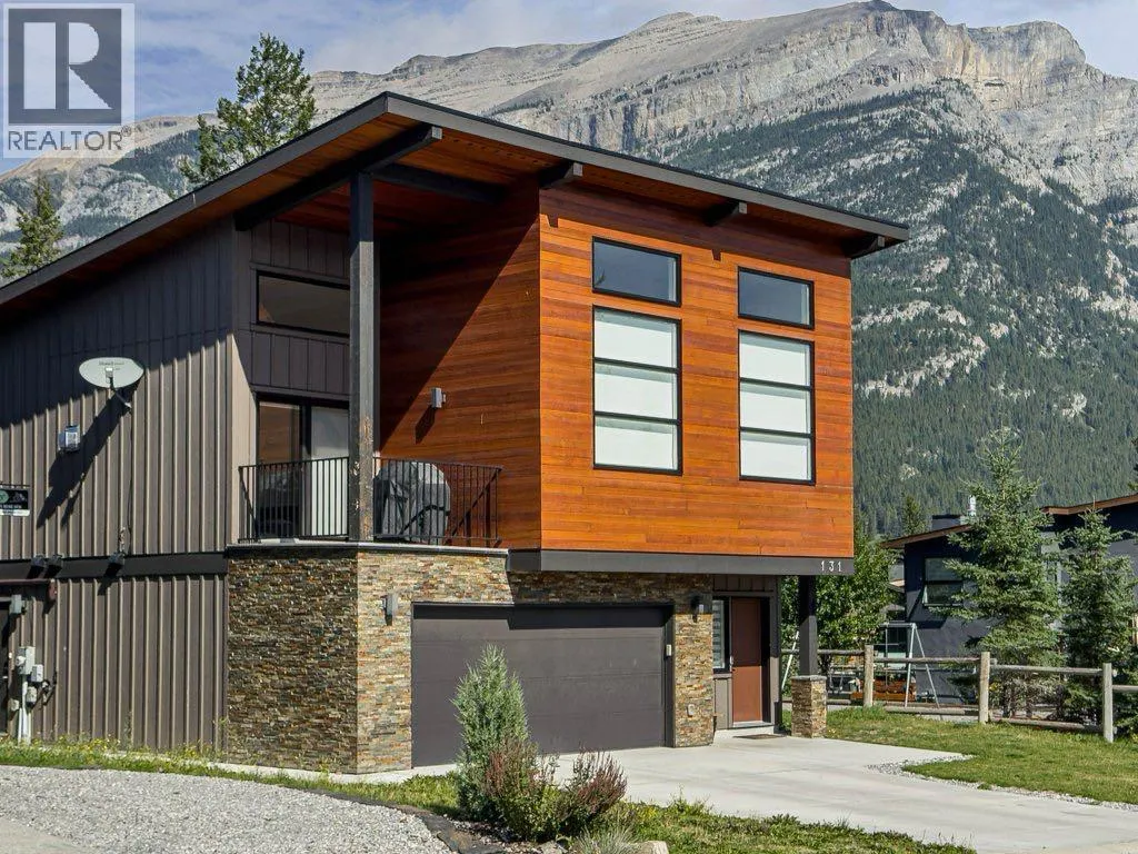 House for rent: 131 Rivers Bend Way, Dead Man's Flats, Alberta T1W 0K5