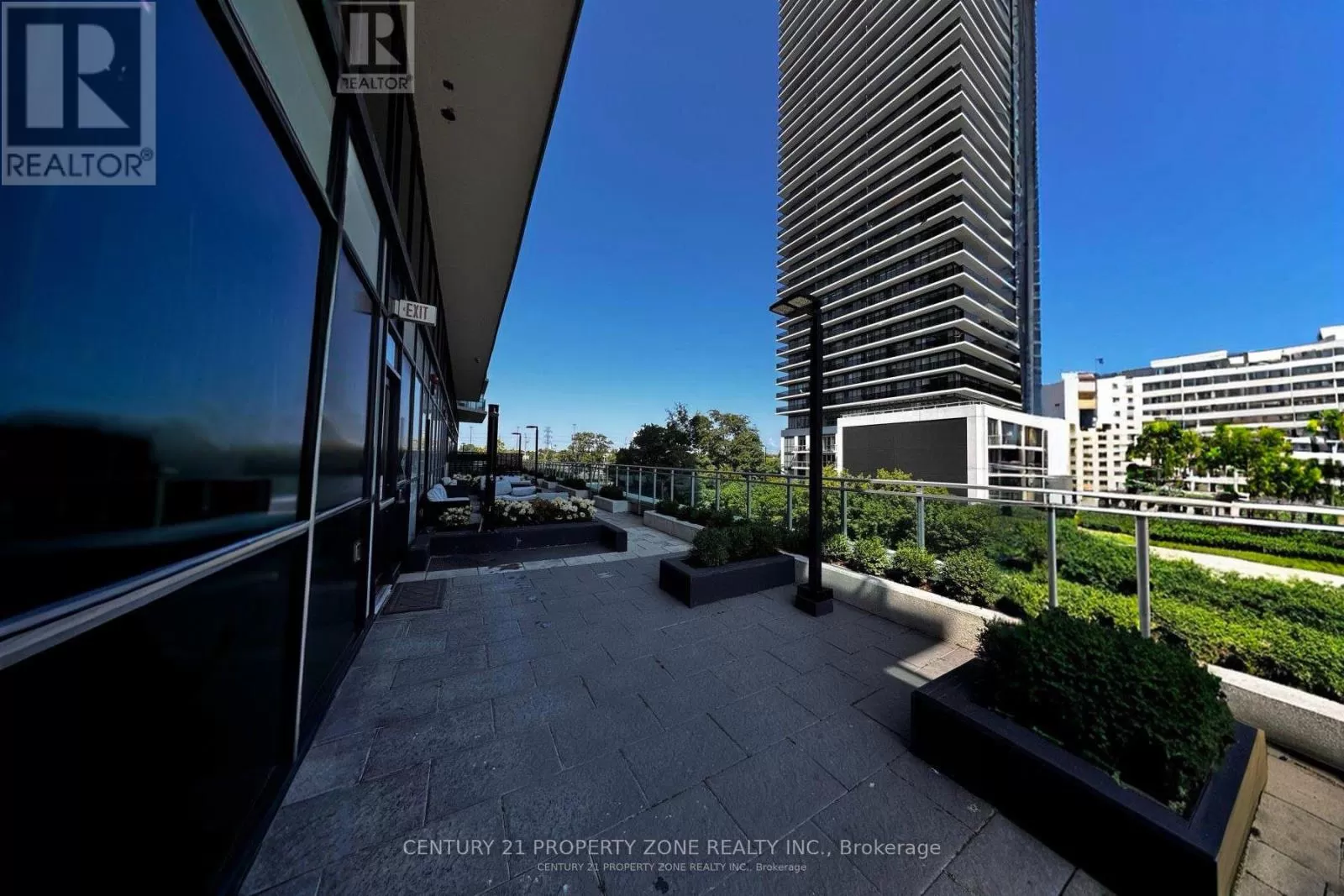 Apartment for rent: 1310 - 33 Shore Breeze Drive, Toronto, Ontario M8V 0G1