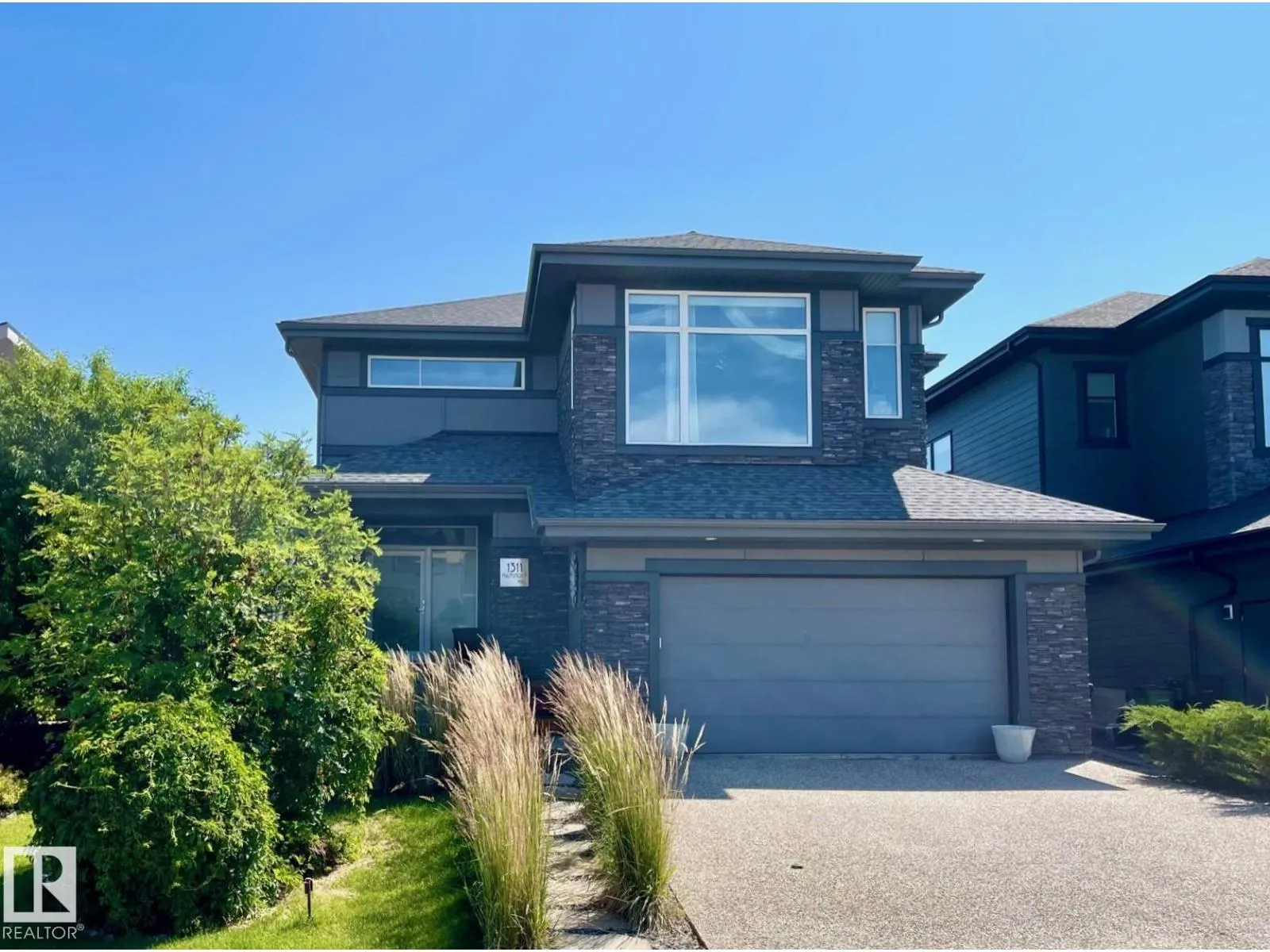 House for rent: 1311 Hainstock Wy Sw, Edmonton, Alberta T6W 3B6