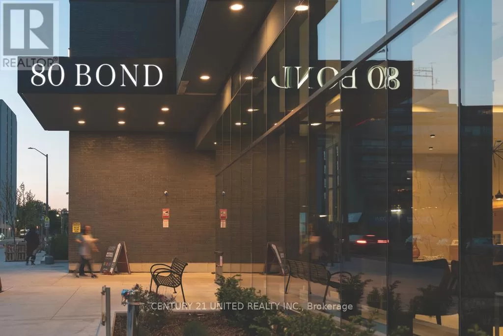 Other for rent: 1312 - 80 Bond Street E, Oshawa, Ontario L1G 0E6