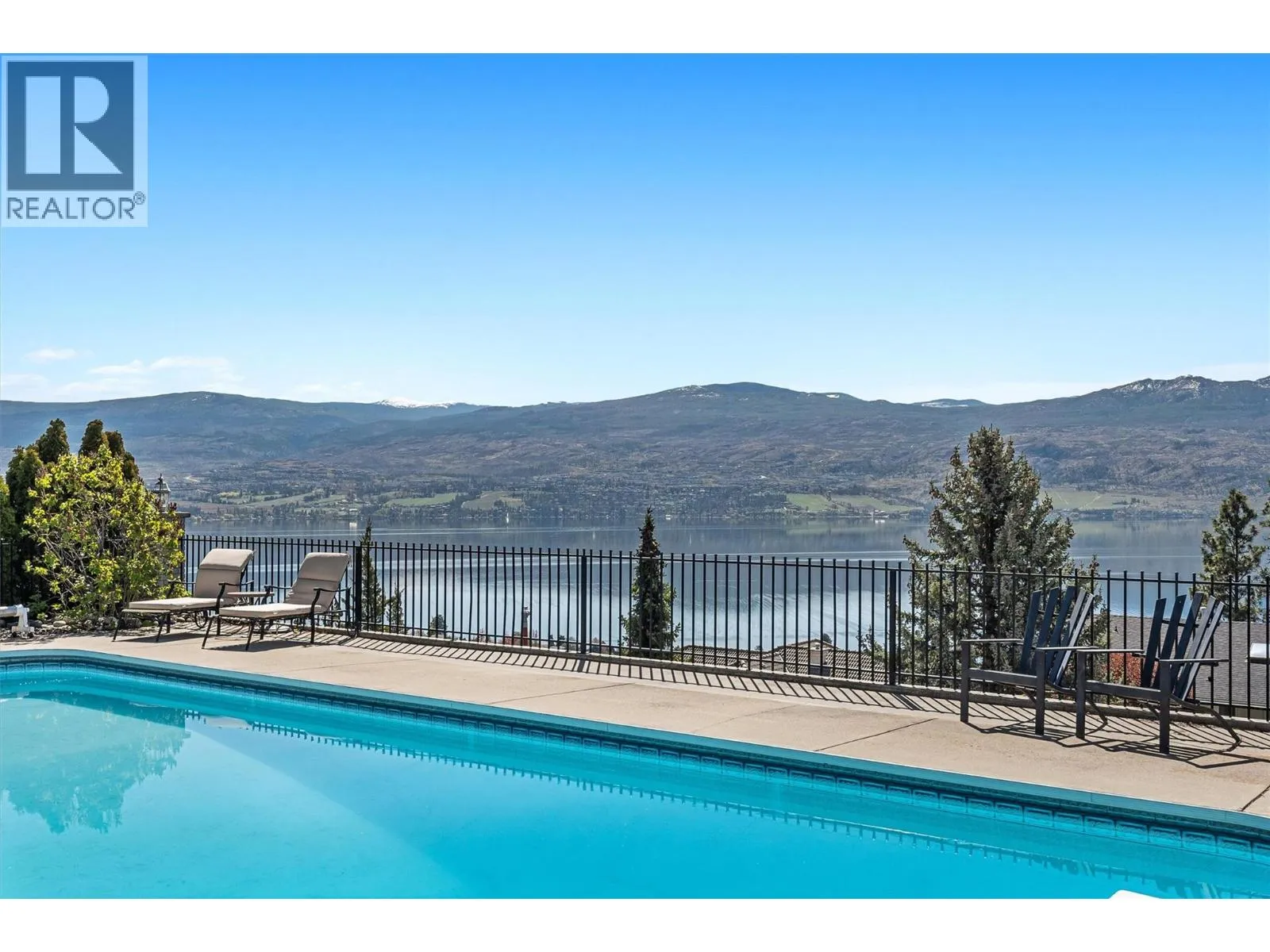 House for rent: 1312 Menu Road, West Kelowna, British Columbia V1Z 3K2