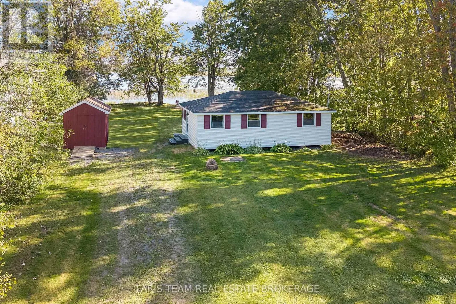 House for rent: 1313 Carol Ann Avenue, Ramara, Ontario L0K 1B0