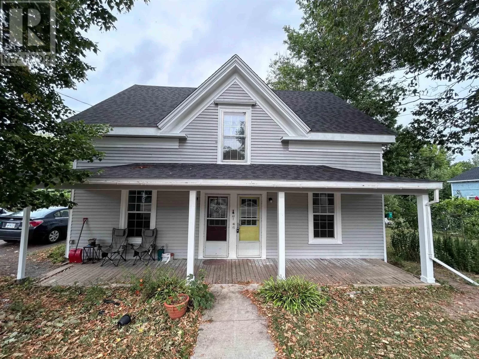 Duplex for rent: 13-15 Main Street, Hantsport, Nova Scotia B0P 1P0