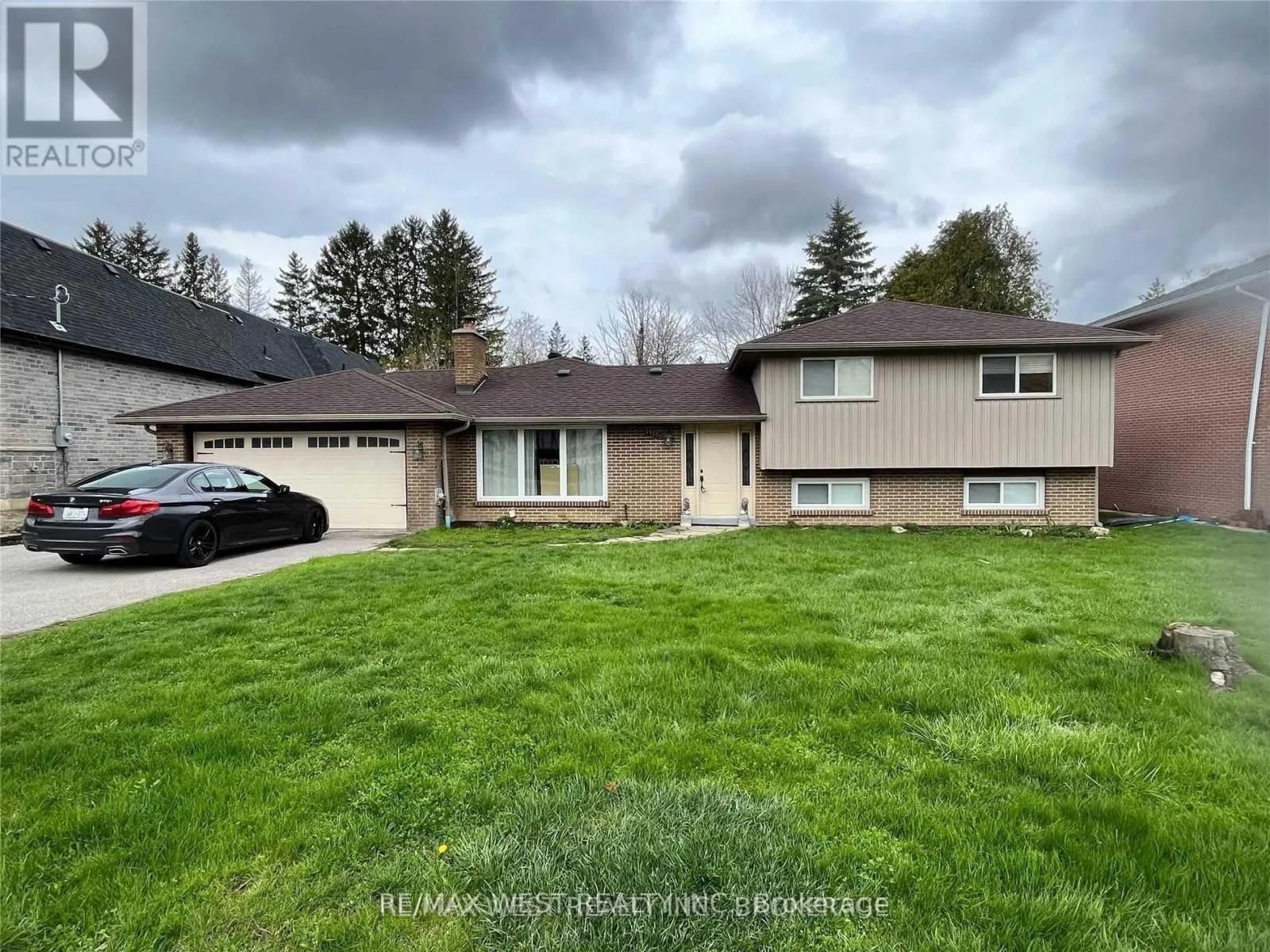 House for rent: 13150 Keele Street, King, Ontario L7B 1J2