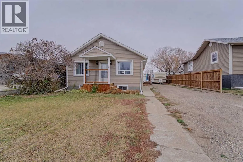 House for rent: 132   2 Ave North, Vauxhall, Alberta T0K 2K0