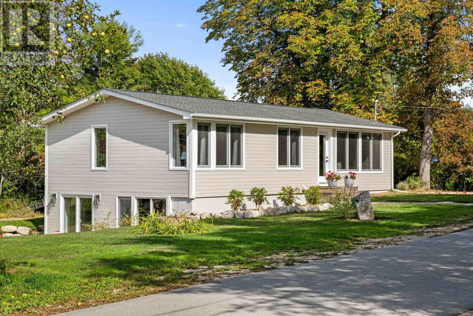 House for rent: 132 Regent Street, Chester, Nova Scotia B0J 1J0