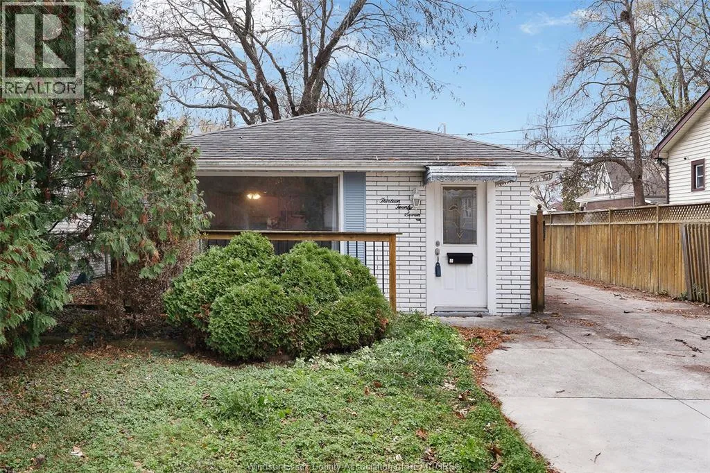 House for rent: 1327 Ellrose Avenue, Windsor, Ontario N8Y 3X2