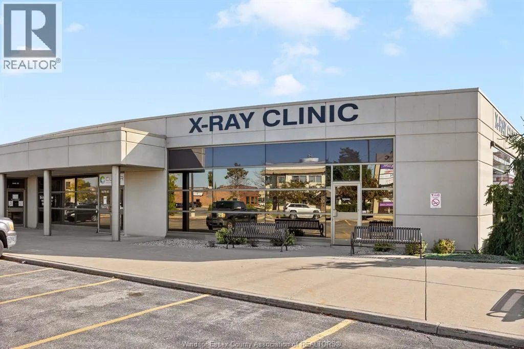 13278 Tecumseh Road East, Tecumseh, Ontario N8N 3T6