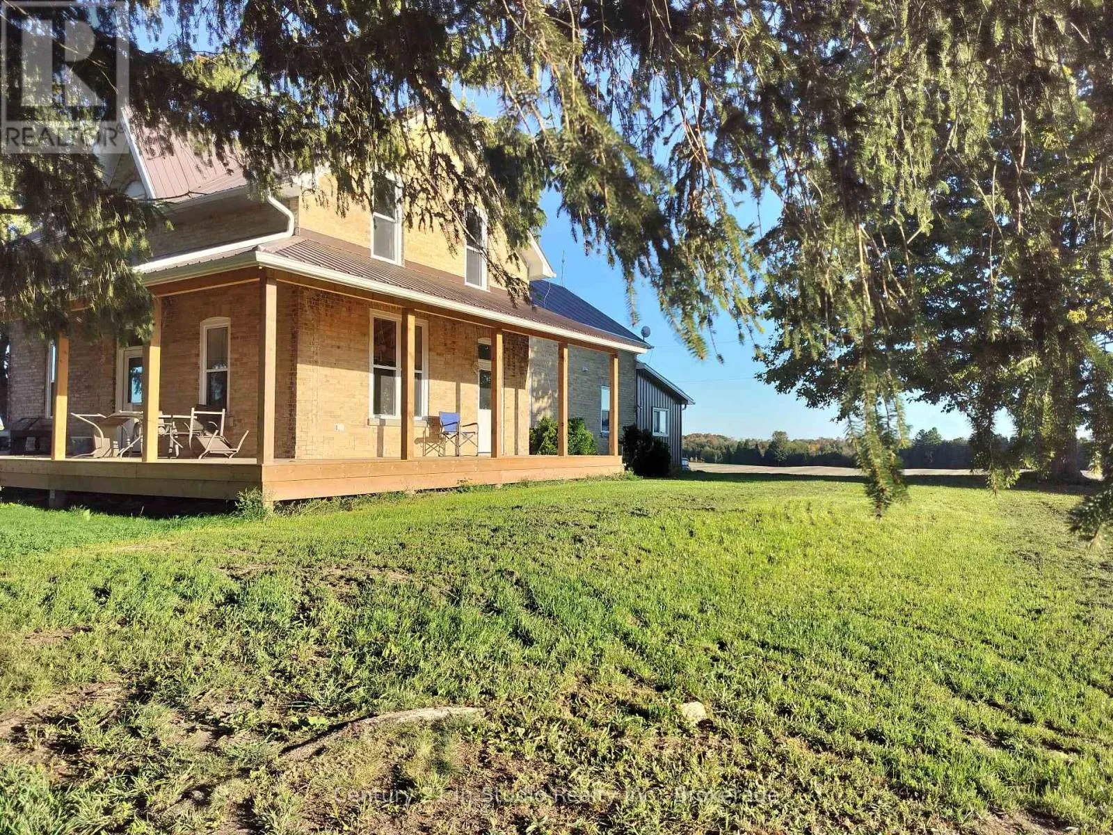 Duplex for rent: 132811 Side Road 20, West Grey, Ontario N0G 2M0