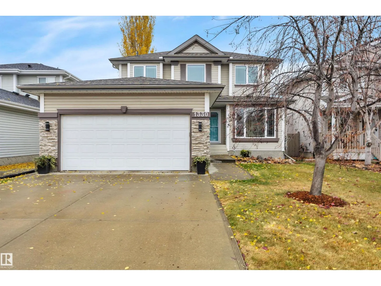 House for rent: 1330 118a St Nw, Edmonton, Alberta T6J 7G2