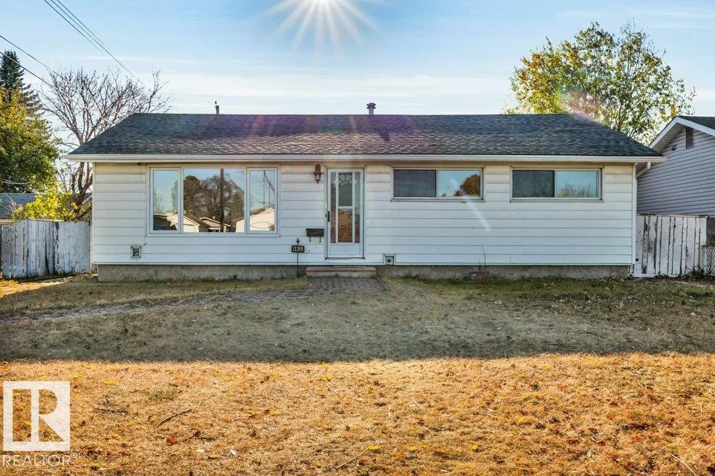 House for rent: 13315 133 Av Nw, Edmonton, Alberta T5L 3S8