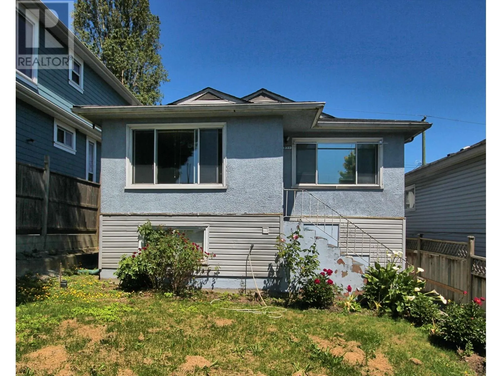 House for rent: 1333 E 41st Avenue, Vancouver, British Columbia V5W 1R5