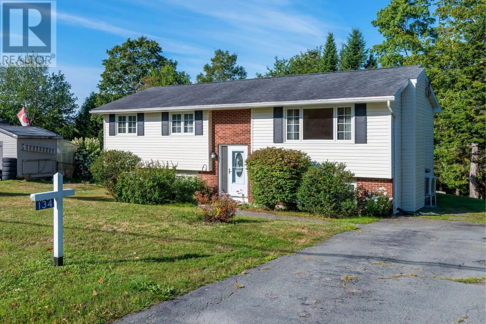 House for rent: 134 Beech Hill Drive, Lake Echo, Nova Scotia B3E 1A7