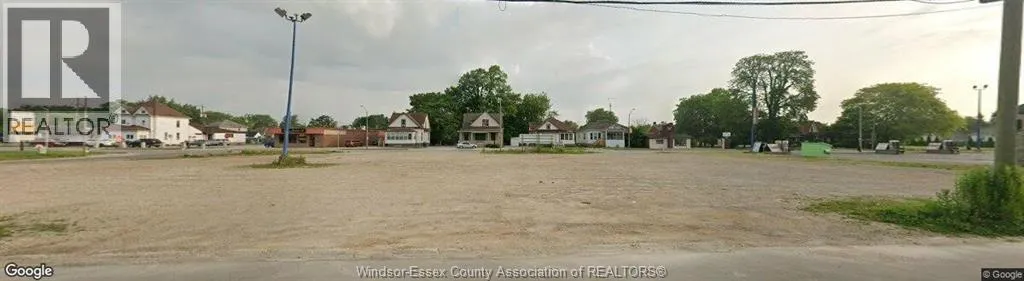 134 Talbot Street East, Leamington, Ontario N9H 1L7