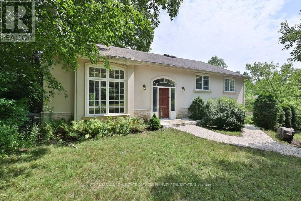 House for rent: 1340 Contour Drive, Mississauga, Ontario L5H 1B2