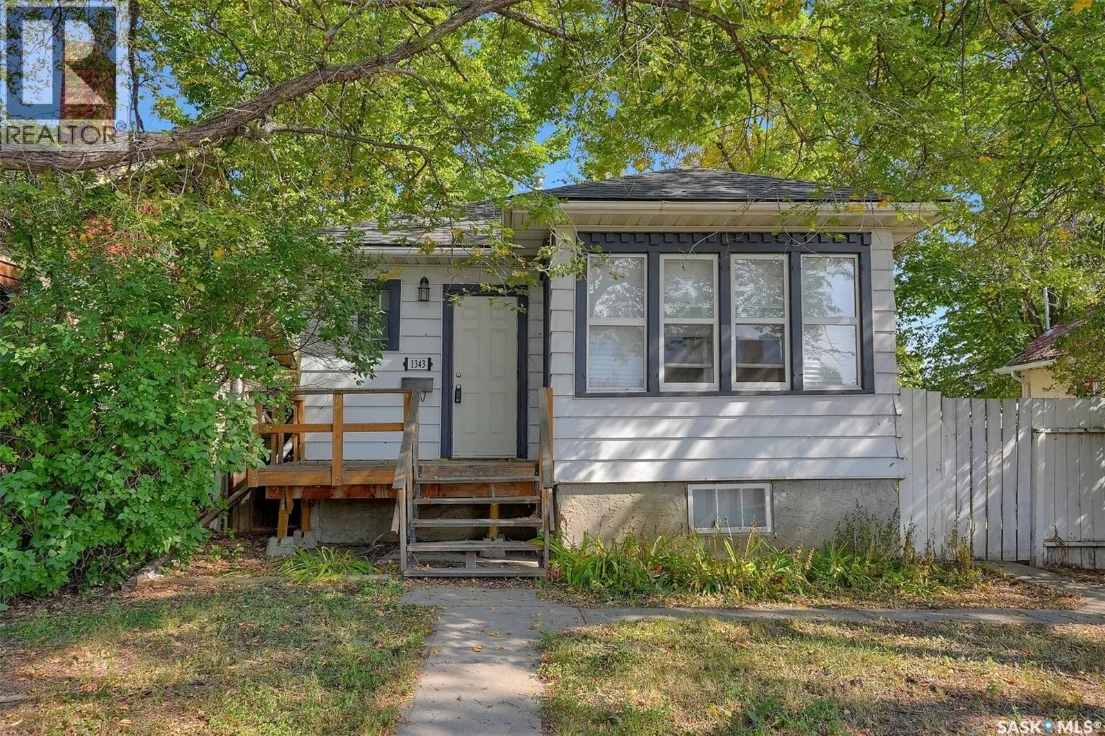 House for rent: 1343 Elphinstone Street, Regina, Saskatchewan S4T 3M5