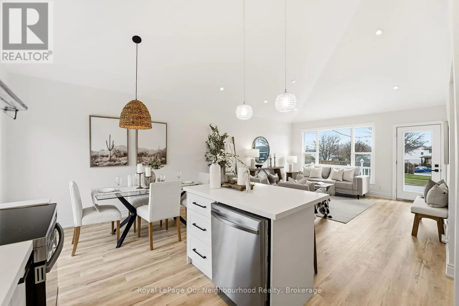 House for rent: 1346 Scugog Avenue, Oshawa, Ontario L1J 1J7