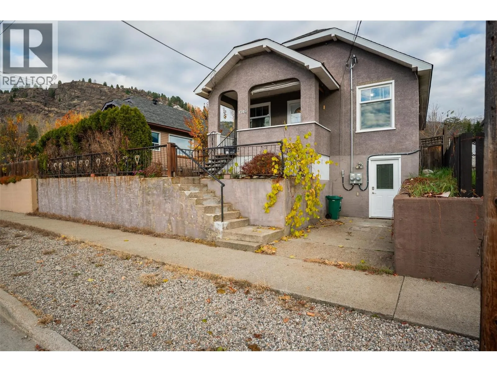 House for rent: 1347 Third Avenue, Trail, British Columbia V1R 1P3