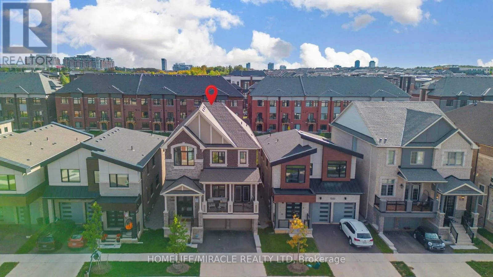 House for rent: 1348 Aymond Crescent, Oakville, Ontario L6H 7W8