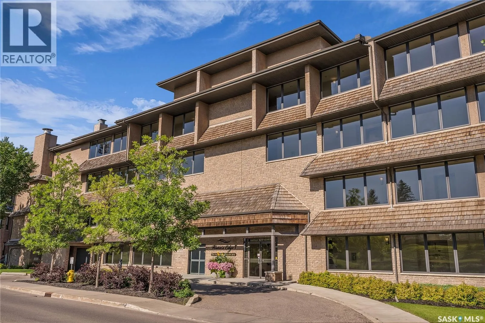 Apartment for rent: 135 623 Saskatchewan Crescent W, Saskatoon, Saskatchewan S7M 0A5