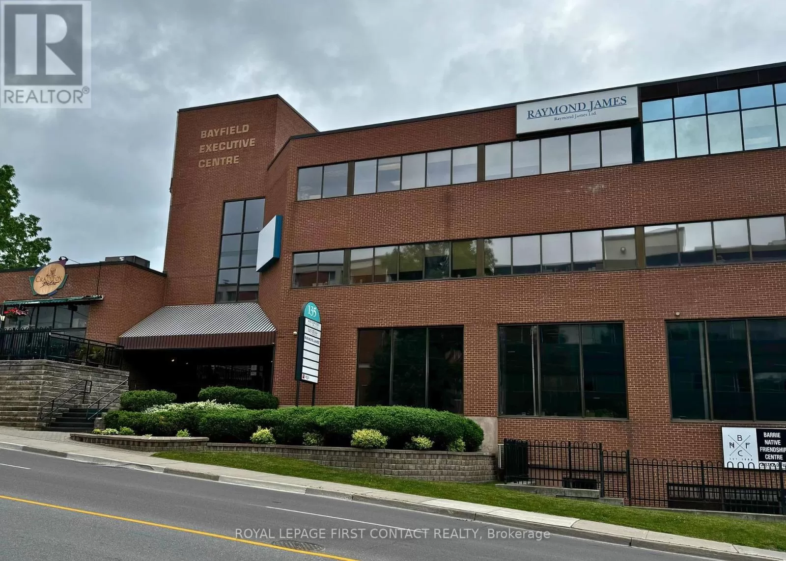 Offices for rent: 135 Bayfield Street, Barrie, Ontario L4M 3B3