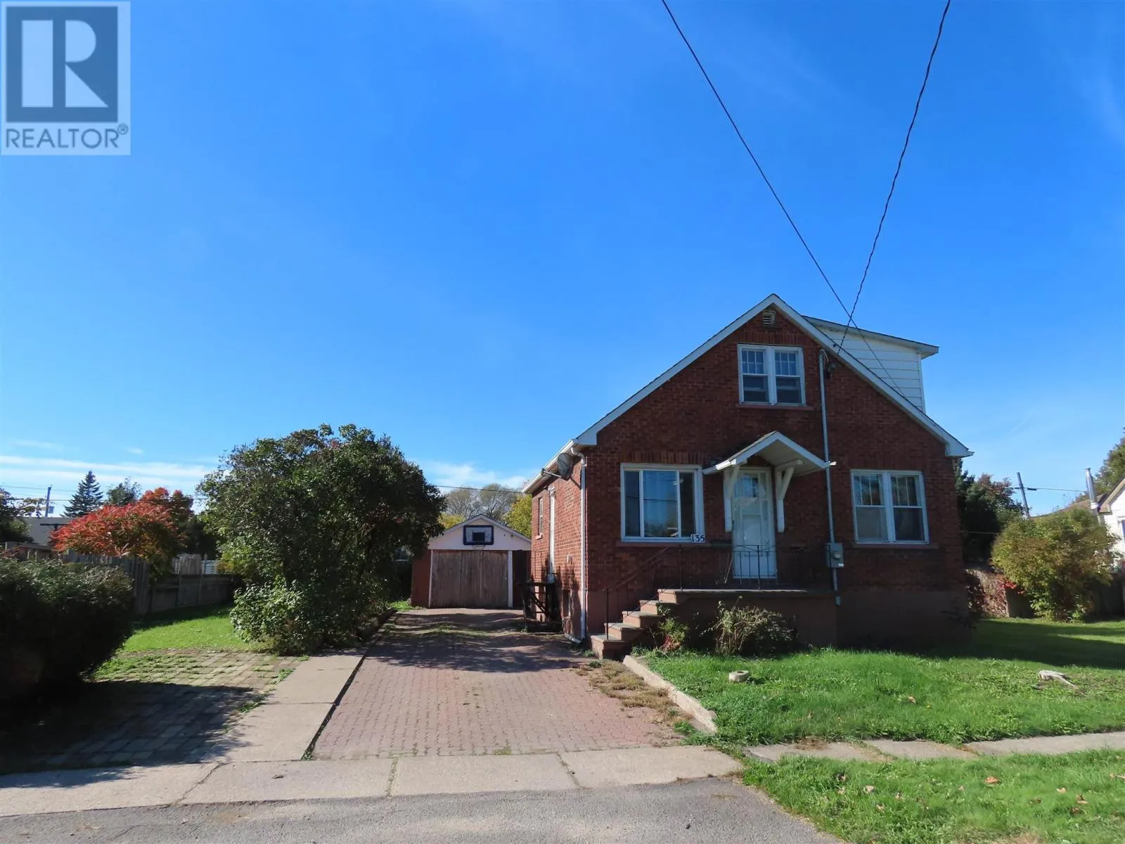 135 Carufel Ave, Sault Ste Marie, Ontario P6C 4T5