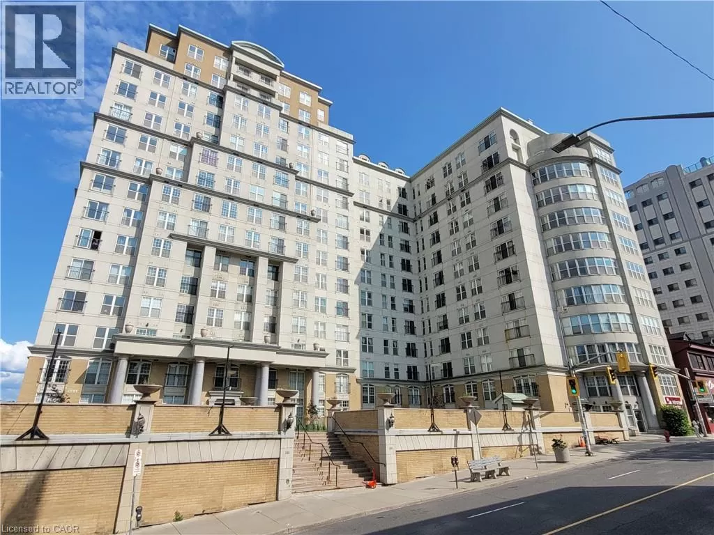 Apartment for rent: 135 James Street Unit# 214, Hamilton, Ontario L8P 2Z6