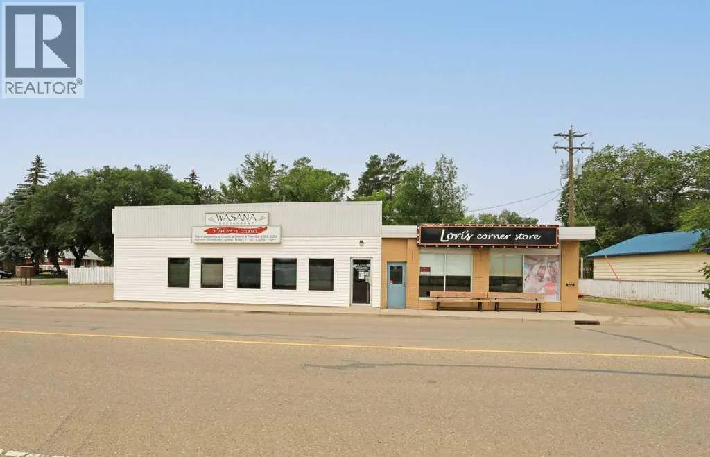 Commercial Mix for rent: 135 Young Road, Brooks, Alberta T1R 0A3