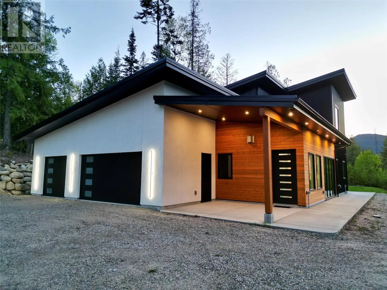 House for rent: 1350 Kai Road, Nelson, British Columbia V1L 7G1