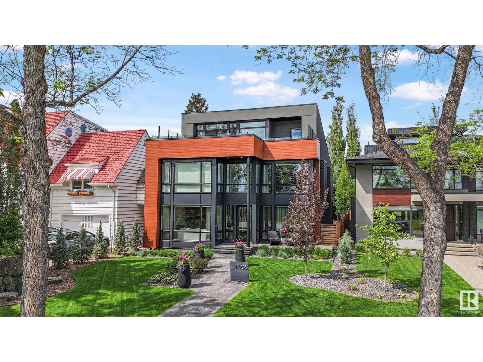 House for rent: 13508 Ravine Dr Nw, Edmonton, Alberta T5N 3L8