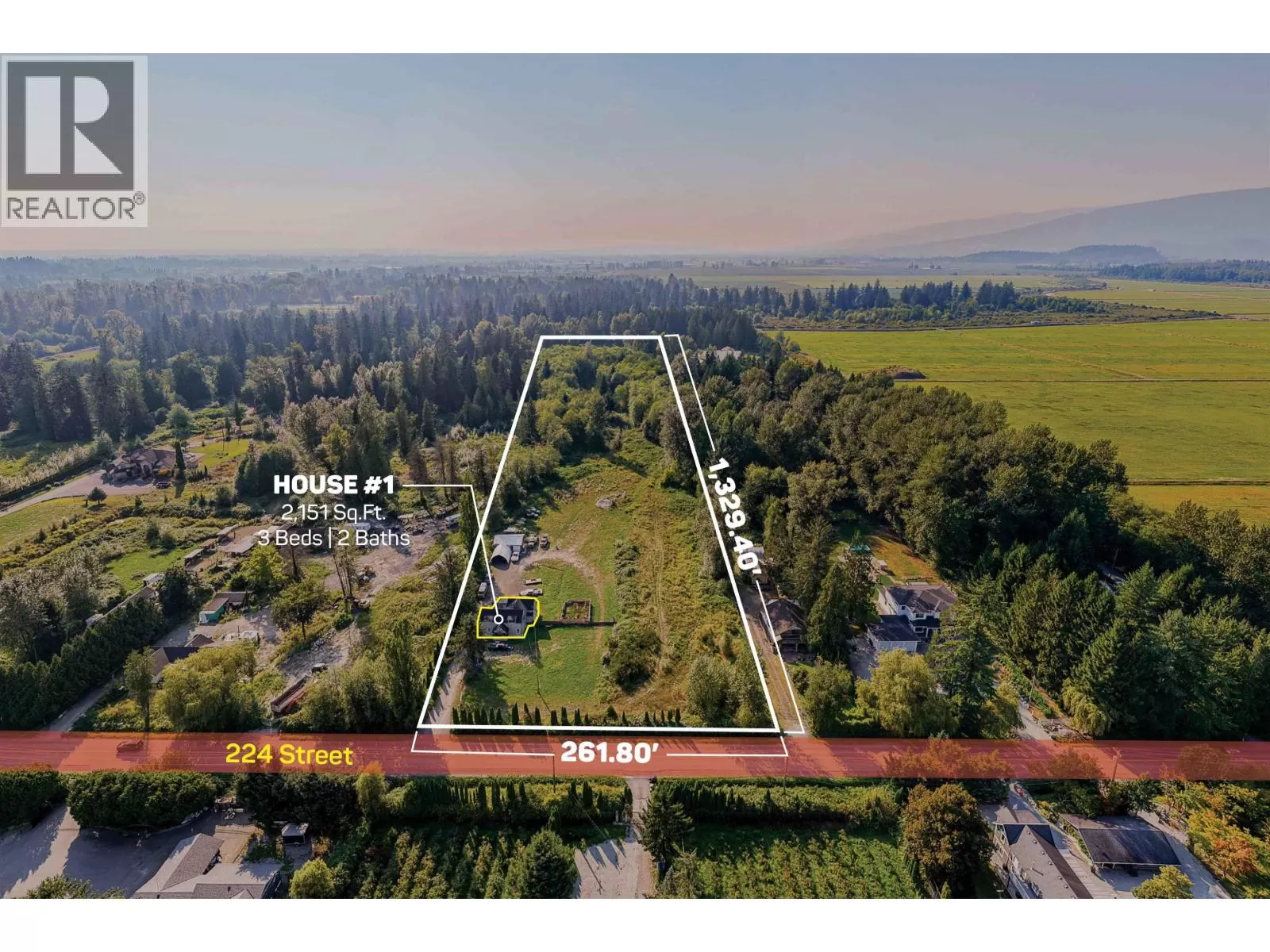 House for rent: 13511 224 Street, Maple Ridge, British Columbia V4R 2P8