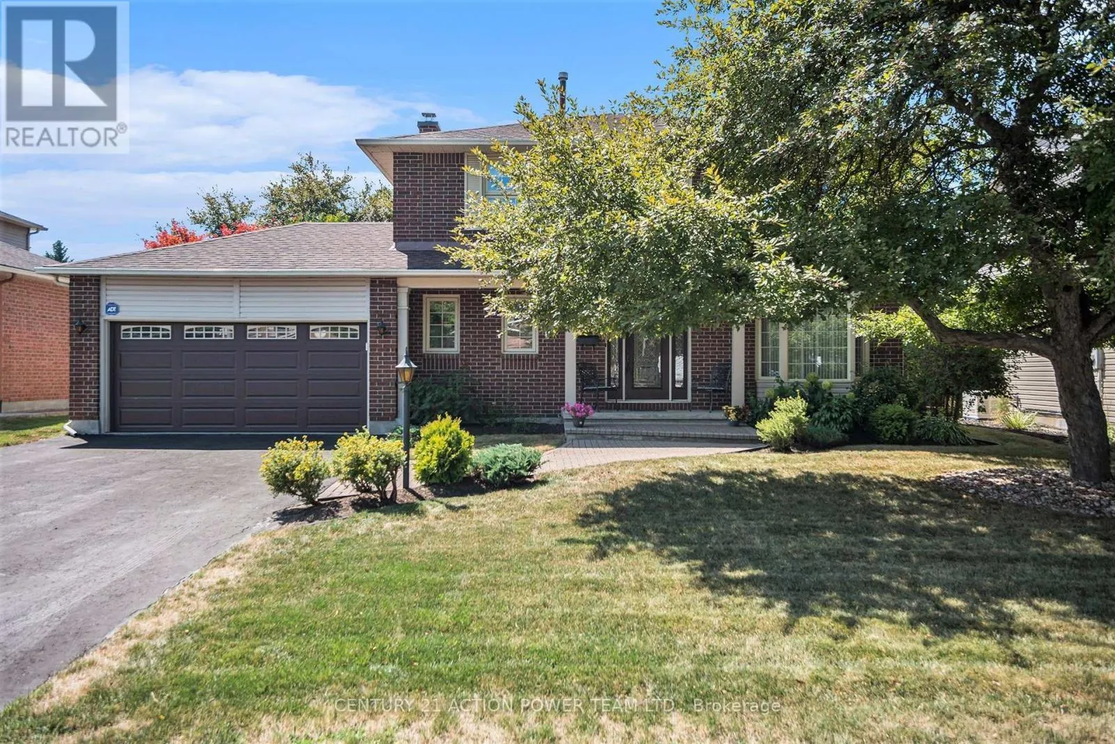 House for rent: 1358 Turner Crescent, Ottawa, Ontario K1E 2Y4