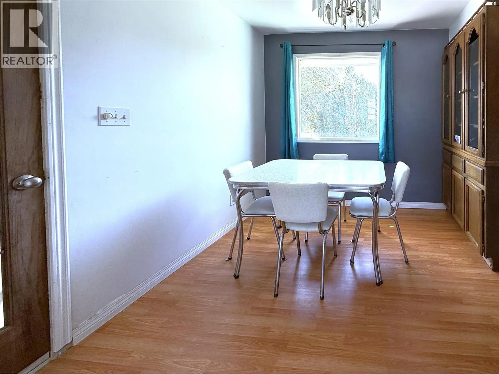 House for rent: 1359 Hamilton Street, Kamloops, British Columbia V2B 2V3