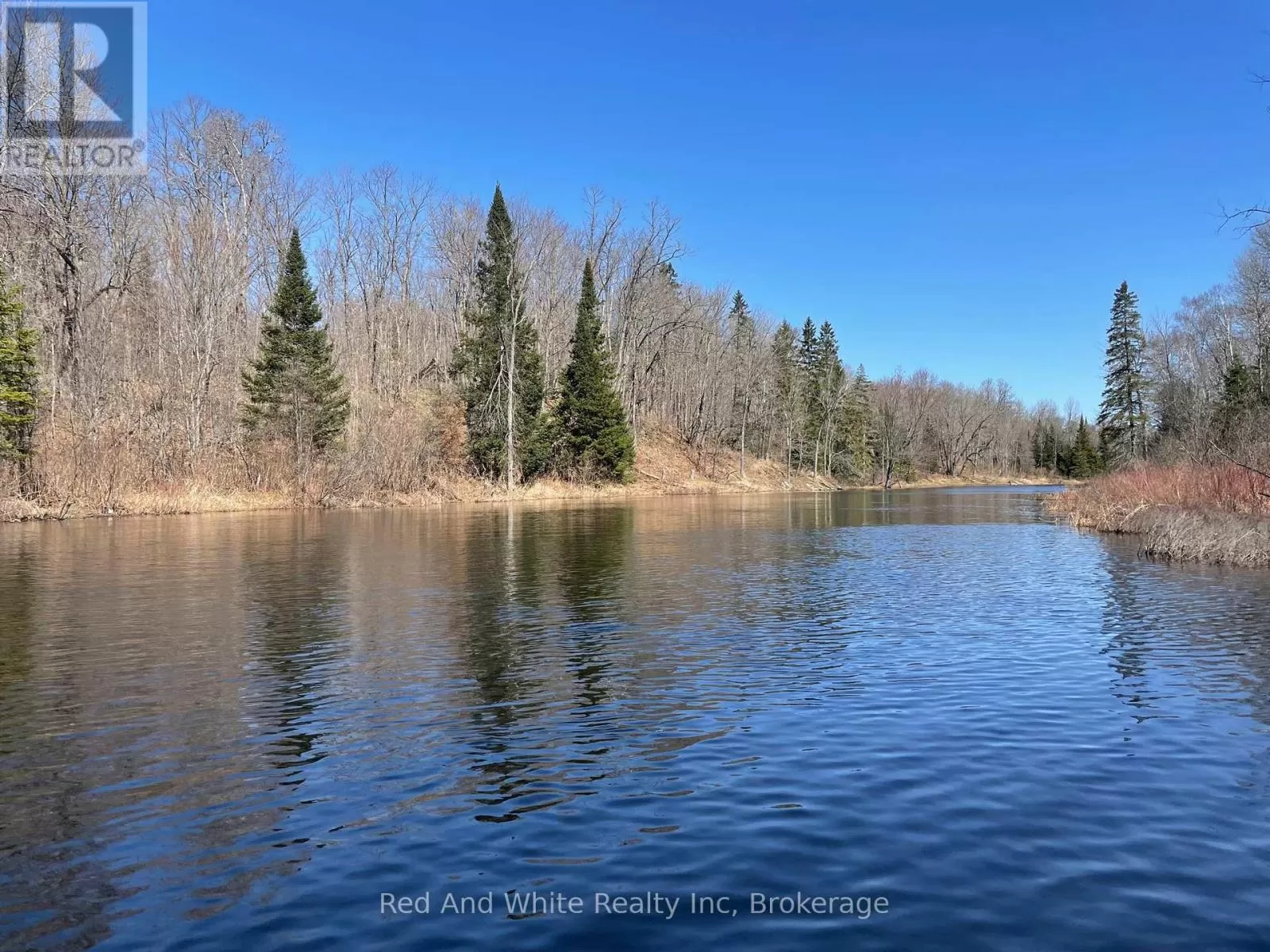 136 B Maple Island Road, Whitestone, Ontario P0A 1G0